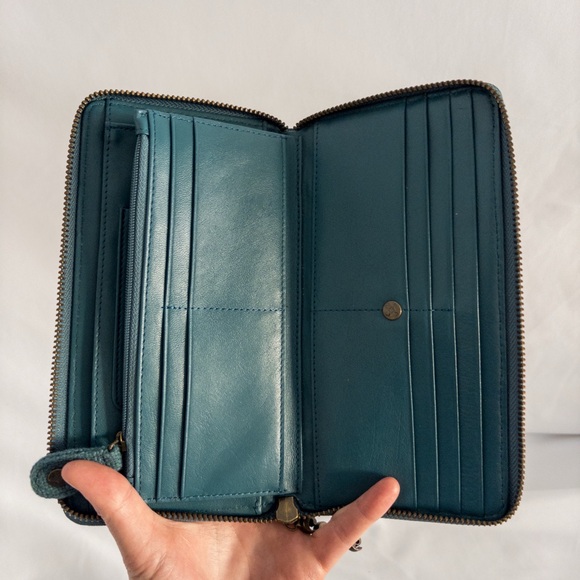 Cake by Petunia Teal Floral Zip Around Wallet - Picture 5 of 8